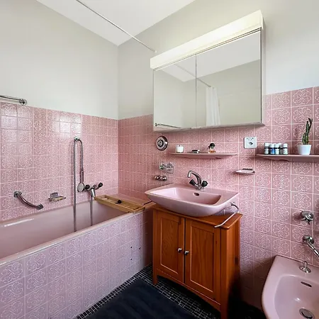 Alpine Vista - Next To The Cable Car - Swiss Alps Appartement